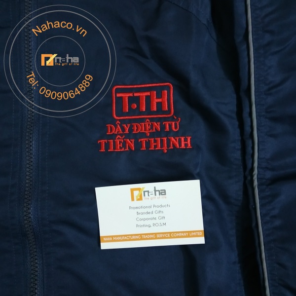logo của mẫu áo khoác 16