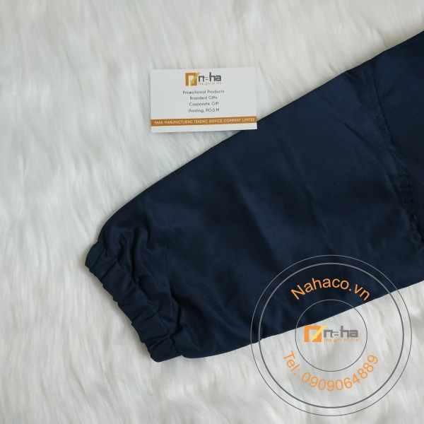 tay áo của mẫu áo khoác 16