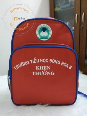 mặt trước mẫu ba lô trẻ em 05