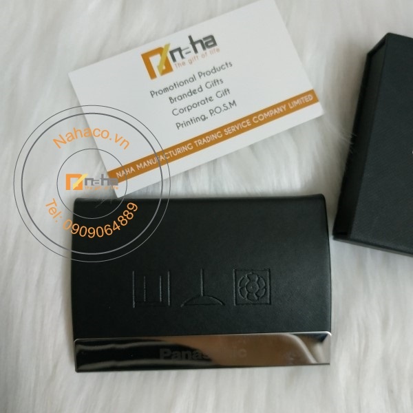 chi tiết mặt trước của mẫu hộp đựng name card 04