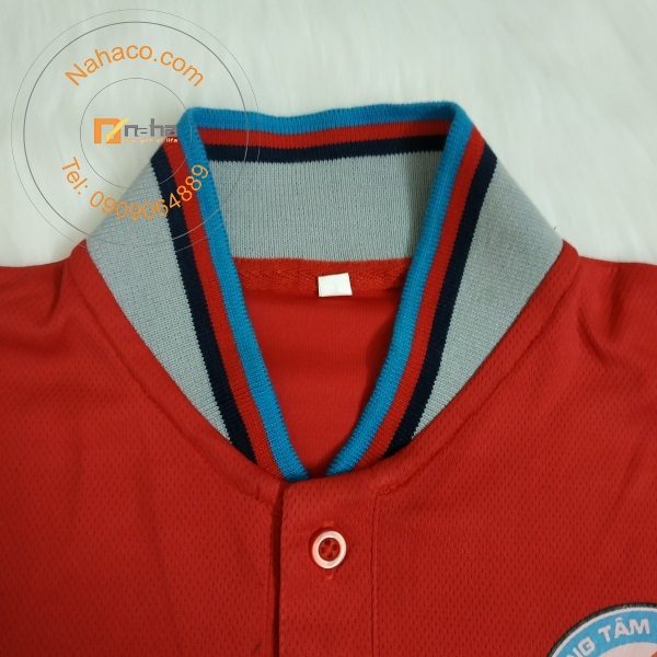 cổ áo của mẫu áo thun 54